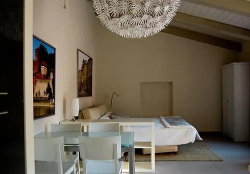 Residenza Il Nespolo - Estella Collection Apartmán *